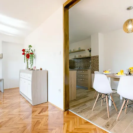 Mazor By Interhome