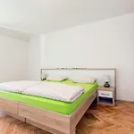 Mazor By Interhome בריביר