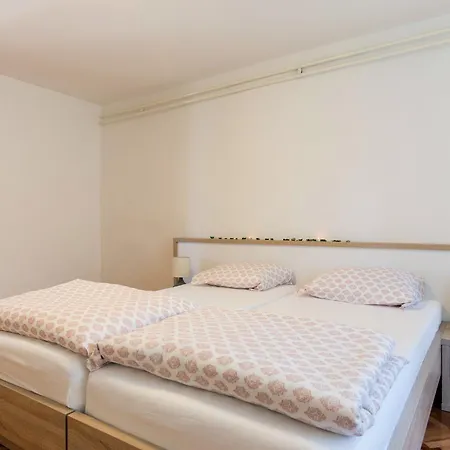 Сasa de vacaciones Mazor By Interhome *